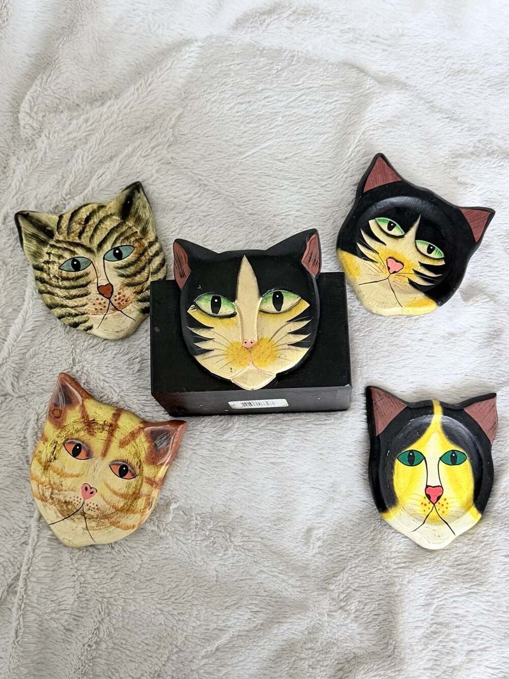 Vintage Carved Wooden Folk Art Cat Figurine Plate Holder- Indonesia